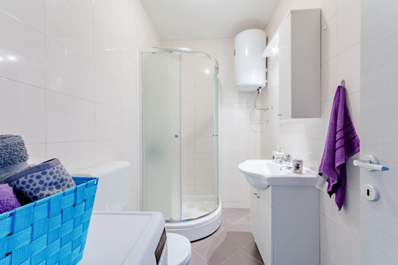 Apartment Anamaris Solin Eksteriør bilde