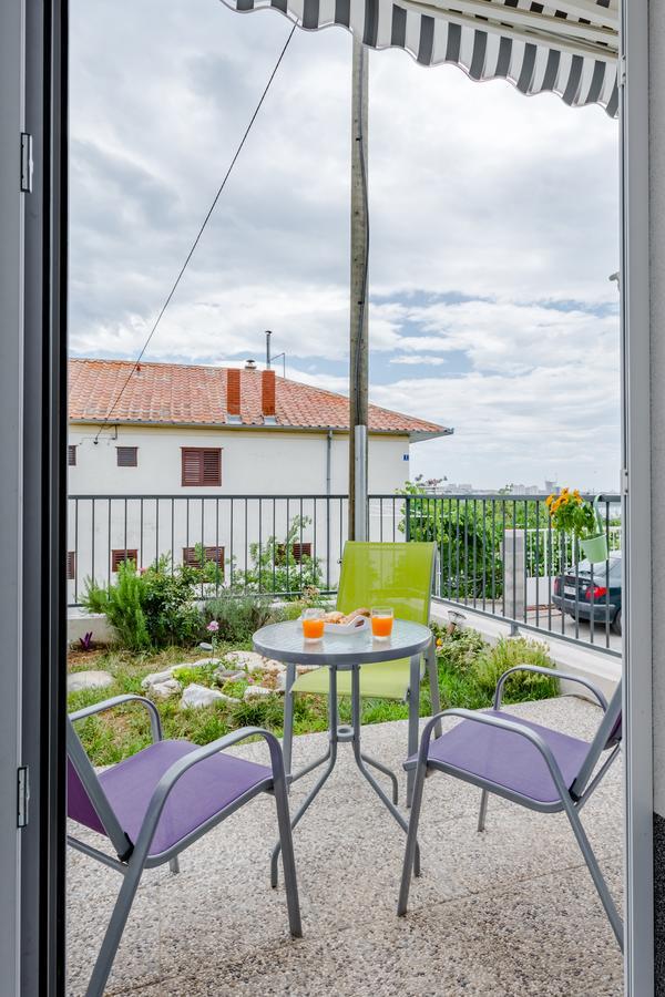 Apartment Anamaris Solin Eksteriør bilde